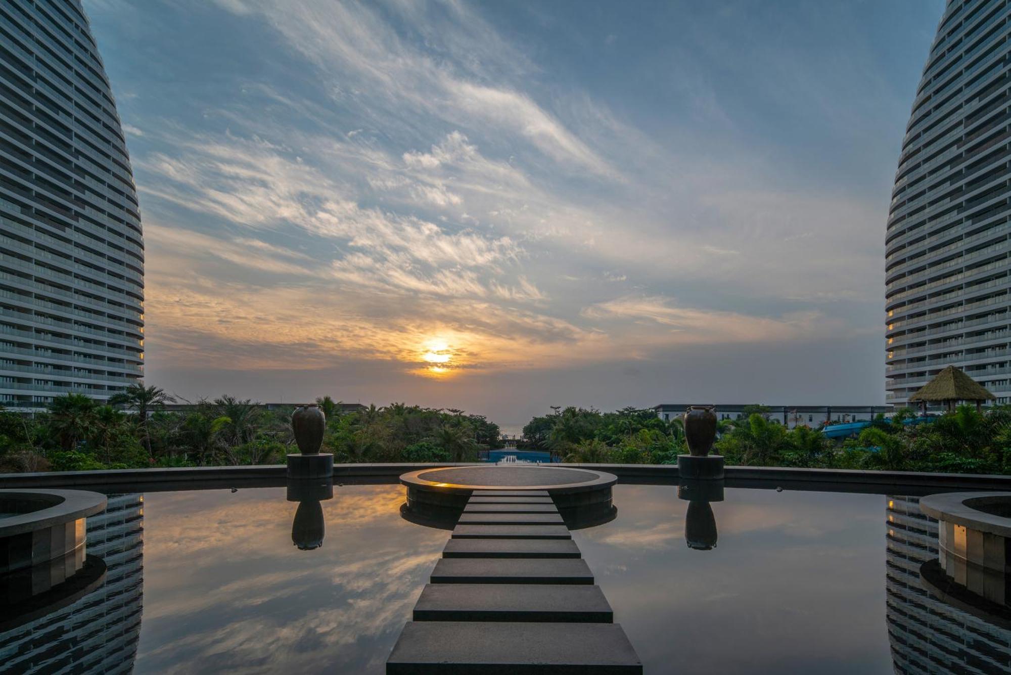 Howard Johnson Sandalwoods Resort Huizhou Huidong Dış mekan fotoğraf